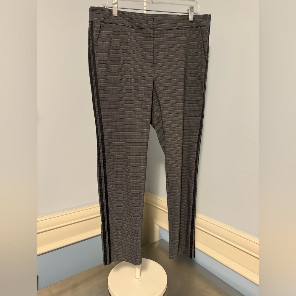 89th & Madison - stretchy checkered tuxedo stripe pants